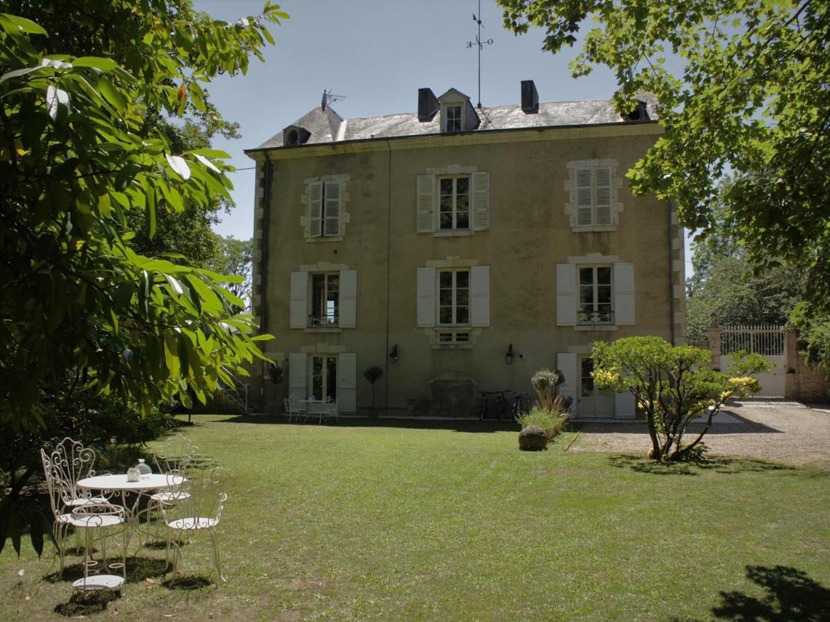 Chambre D'Hotes Les Rives De La Tronne Мер Экстерьер фото