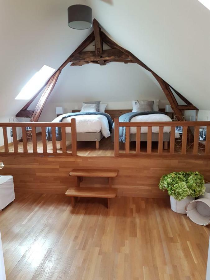 Chambre D'Hotes Les Rives De La Tronne Мер Экстерьер фото