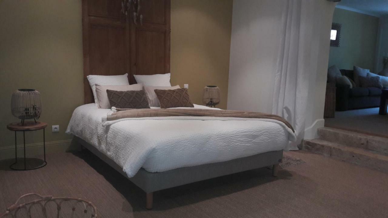 Chambre D'Hotes Les Rives De La Tronne Мер Экстерьер фото